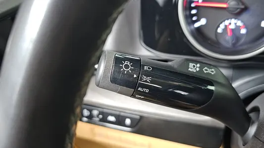 Kia Carnival 9 2023 32