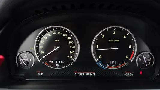 BMW X6 (F16) xDrive 30d 2015 8