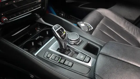 BMW X6 (F16) xDrive 30d 2015 9