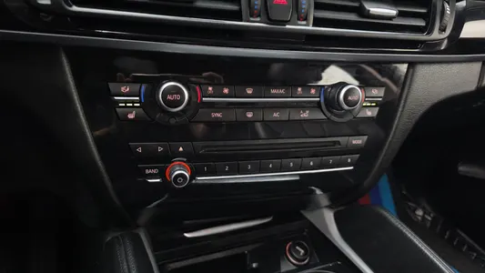 BMW X6 (F16) xDrive 30d 2015 18