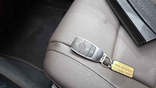Mercedes-Benz GLE-Class W167 GLE300d 4MATIC 2023 35
