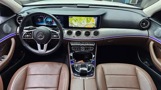 Mercedes-Benz E-Class W213 E300 AMG Line 2018 7