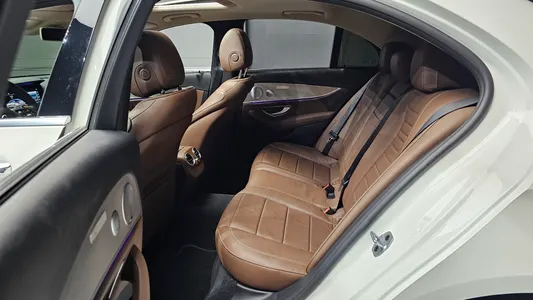 Mercedes-Benz E-Class W213 E300 AMG Line 2018 12