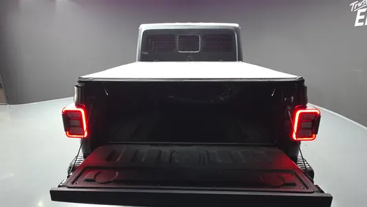 Jeep (JT) 3.6 2023 20