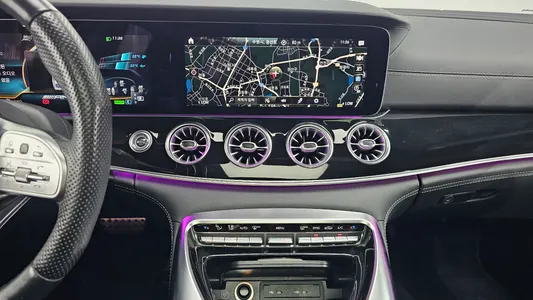 Mercedes-Benz AMG GT 4 43 4MATIC+ 2021 12