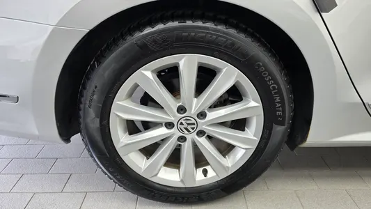 Volkswagen 파사트 1.8 TSI 2015 5