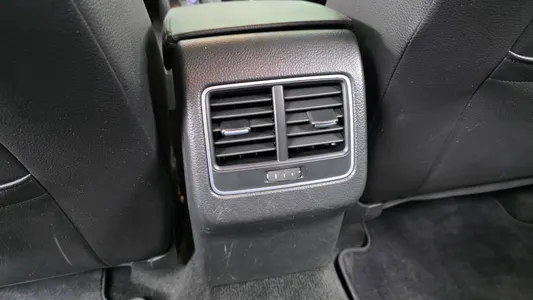 Volkswagen 파사트 1.8 TSI 2015 19