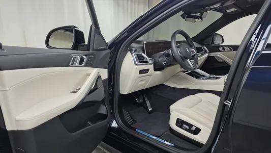 BMW X6 (G06) xDrive40d M 2025 9