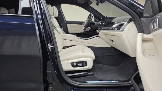 BMW X6 (G06) xDrive40d M 2025 26