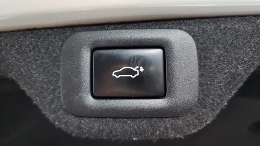 Lexus ES300h 7 2023 20