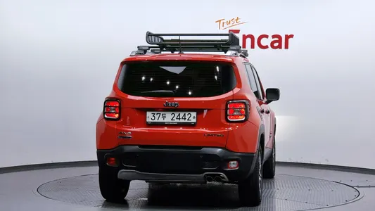 Jeep 레니게이드 2.0 AWD 2015 4