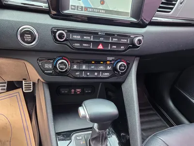 Kia Niro 2017 8