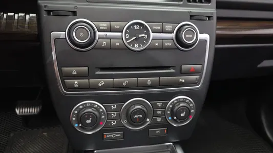 Land Rover 2 2.2 SD4 HSE 2014 16