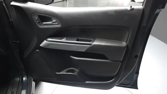 Chevrolet 콜로라도 3.6 -X 4WD 2020 24