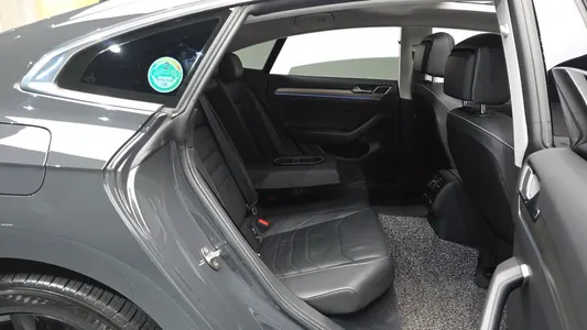 Volkswagen 아테온 2.0 TDI 2019 11