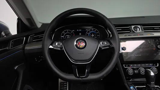 Volkswagen 아테온 2.0 TDI 2019 14