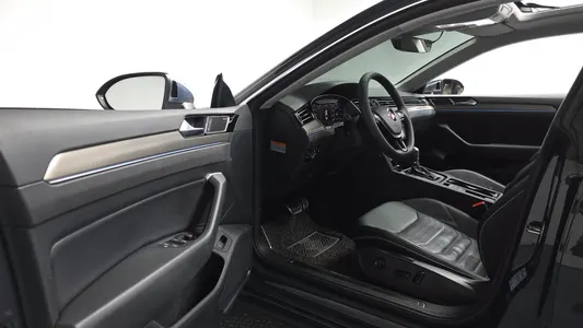 Volkswagen 아테온 2.0 TDI 2019 10