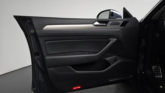 Volkswagen 아테온 2.0 TDI 2019 24