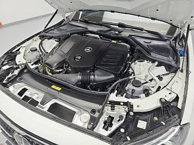 Mercedes-Benz E-Class W214 E300 4MATIC AMG Line 2025 6