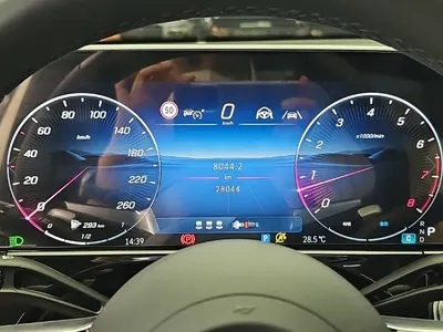 Mercedes-Benz E-Class W214 E300 4MATIC AMG Line 2025 7
