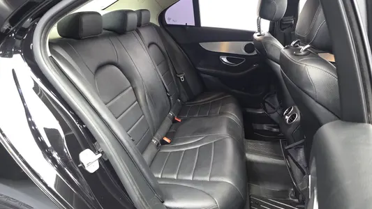 Mercedes-Benz C-Class W205 C200 2015 11