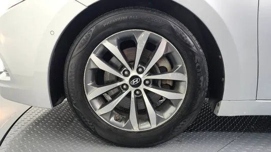 Hyundai Grandeur HG HG240 2011 5