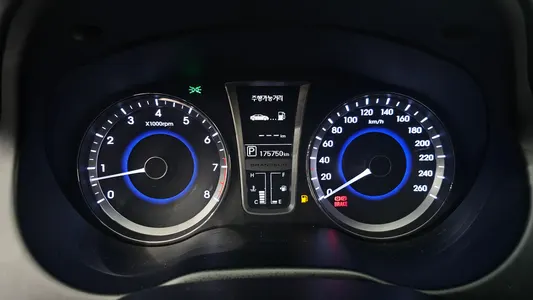 Hyundai Grandeur HG HG240 2011 8