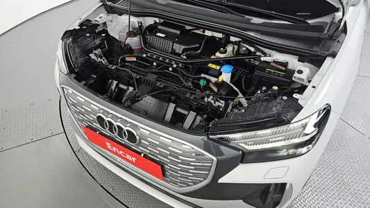 Audi Q4 e- (F4) 45 2025 6