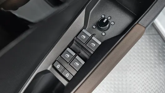 Audi Q4 e- (F4) 45 2025 27