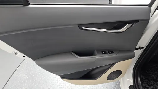 Kia 디 니로 2025 31
