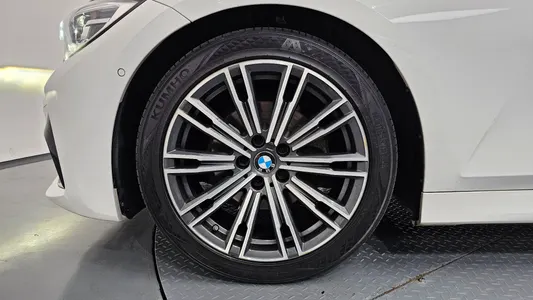 BMW 3 Series (G20) 320d M 2019 5