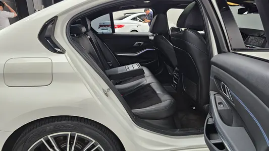 BMW 3 Series (G20) 320d M 2019 11