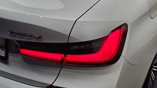 BMW 3 Series (G20) 320d M 2019 23