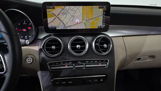 Mercedes-Benz C-Class W205 C220 d 2019 13
