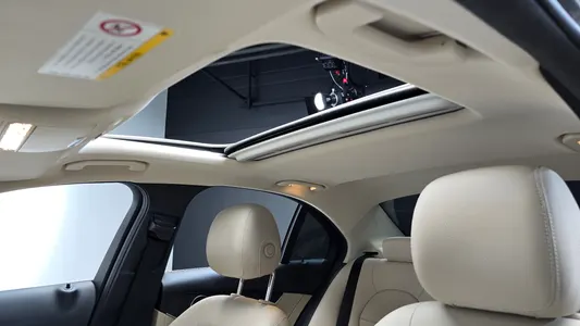 Mercedes-Benz C-Class W205 C220 d 2019 16