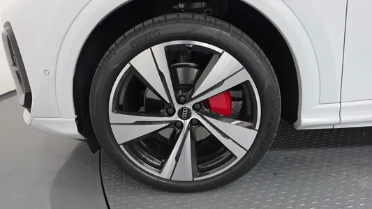 Audi Q5 (80A) 45 TFSI S Line 2025 5