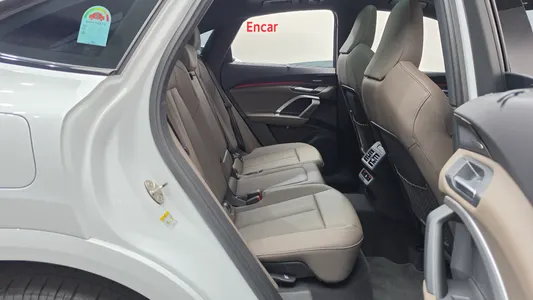 Audi Q5 (80A) 45 TFSI S Line 2025 11