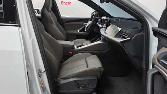 Audi Q5 (80A) 45 TFSI S Line 2025 26