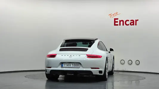 Porsche 911 2019 4