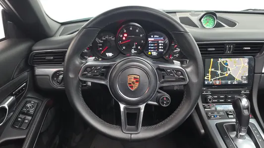 Porsche 911 2019 13