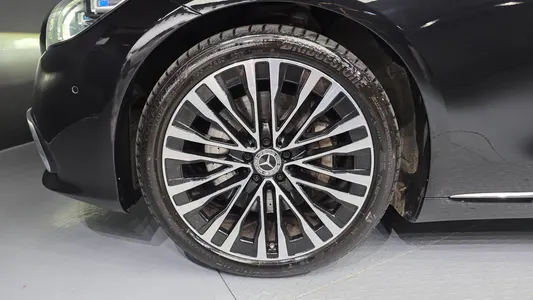 Mercedes-Benz S-Class W223 S580L 4MATIC 2021 5