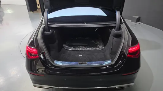 Mercedes-Benz S-Class W223 S580L 4MATIC 2021 17
