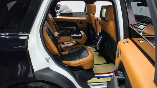 Land Rover 2 3.0 SDV6 AB 2019 10