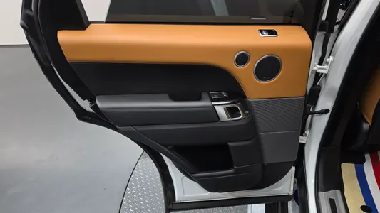 Land Rover 2 3.0 SDV6 AB 2019 25