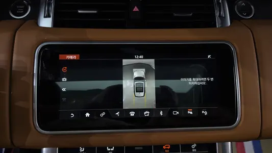 Land Rover 2 3.0 SDV6 AB 2019 33