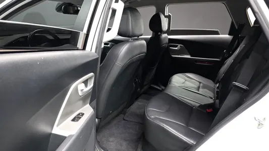 Kia 니로 플러스 2022 11