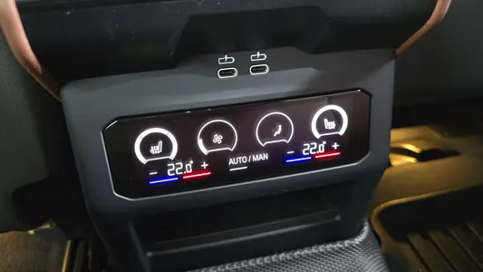 BMW 5 Series (G60) 530i xDrive M 2024 29