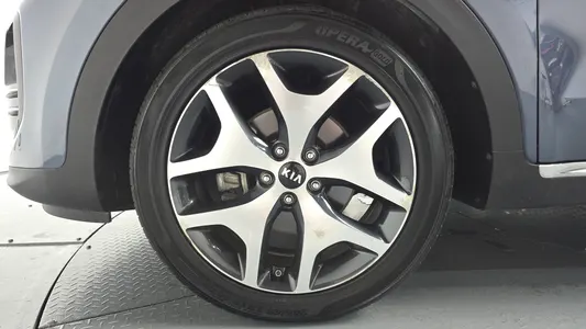 Kia 4 2.0 2WD 2017 5