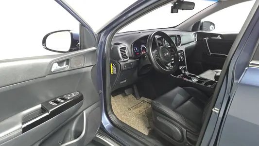 Kia 4 2.0 2WD 2017 10