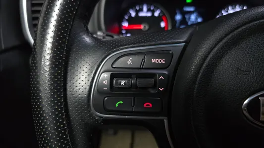 Kia 4 2.0 2WD 2017 16